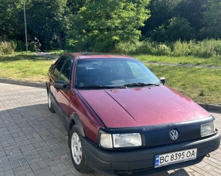 Красный Фольксваген Пассат, объемом двигателя 1.8 л и пробегом 390 тыс. км за 1400 $, фото 1 на Automoto.ua