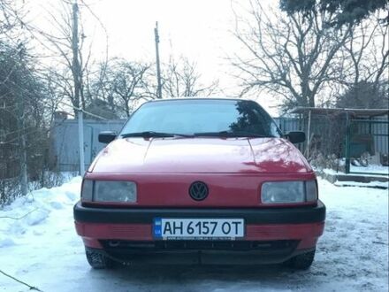 Фольксваген Пассат 1991 в Днепре (Днепропетровске) на Automoto.ua Красный Фольксваген Пассат, объемом двигателя 1.8 л и пробегом 3 тыс. км за 2500 $, фото 1 на Automoto.ua