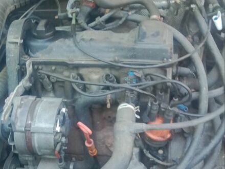 Фольксваген Пассат 1991 у Краматорске на Automoto.ua Червоний Фольксваген Пассат, об'ємом двигуна 1.8 л та пробігом 3 тис. км за 1691 $, фото 1 на Automoto.ua