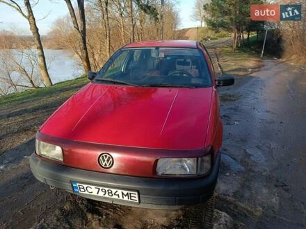 Фольксваген Пассат 1991 в Жидачов на Automoto.ua Красный Фольксваген Пассат, объемом двигателя 1.78 л и пробегом 230 тыс. км за 2000 $, фото 1 на Automoto.ua