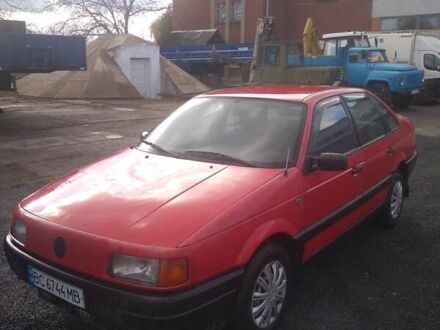 Красный Фольксваген Пассат, объемом двигателя 1.78 л и пробегом 111 тыс. км за 2100 $, фото 1 на Automoto.ua