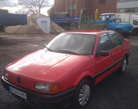 Красный Фольксваген Пассат, объемом двигателя 1.78 л и пробегом 111 тыс. км за 2100 $, фото 1 на Automoto.ua