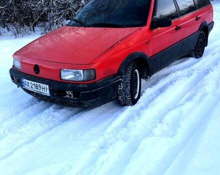 Красный Фольксваген Пассат, объемом двигателя 2 л и пробегом 0 тыс. км за 900 $, фото 1 на Automoto.ua