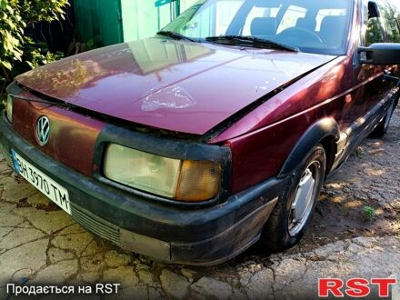 Червоний Фольксваген Пассат, об'ємом двигуна 1.6 л та пробігом 449 тис. км за 2000 $, фото 1 на Automoto.ua