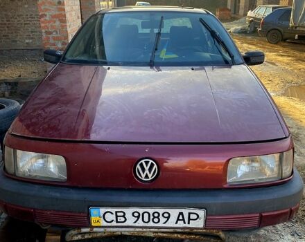 Красный Фольксваген Пассат, объемом двигателя 1.9 л и пробегом 340 тыс. км за 950 $, фото 1 на Automoto.ua