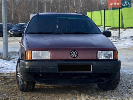 Червоний Фольксваген Пассат, об'ємом двигуна 1.78 л та пробігом 350 тис. км за 1850 $, фото 1 на Automoto.ua