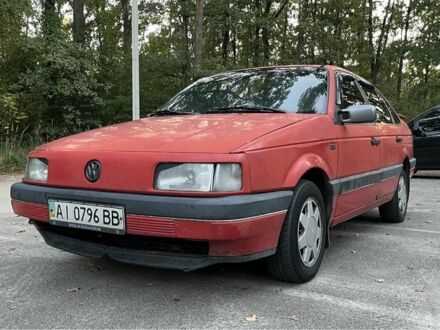 Фольксваген Пассат 1992 в Буче на Automoto.ua Красный Фольксваген Пассат, объемом двигателя 1.8 л и пробегом 570 тыс. км за 1700 $, фото 1 на Automoto.ua