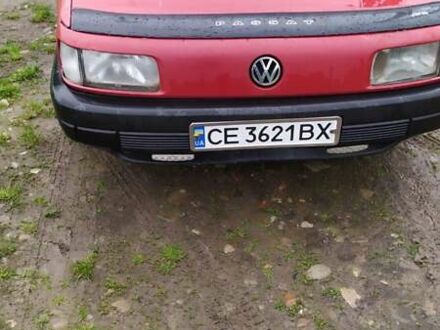 Красный Фольксваген Пассат, объемом двигателя 1.78 л и пробегом 320 тыс. км за 1800 $, фото 1 на Automoto.ua