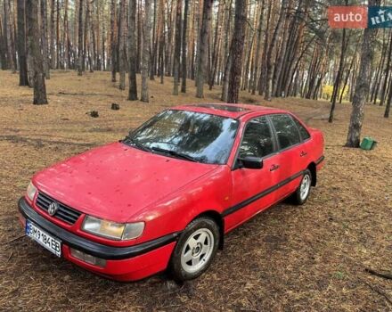 Красный Фольксваген Пассат, объемом двигателя 1.78 л и пробегом 390 тыс. км за 2900 $, фото 1 на Automoto.ua