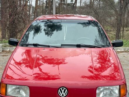 Красный Фольксваген Пассат, объемом двигателя 2 л и пробегом 20 тыс. км за 1800 $, фото 1 на Automoto.ua