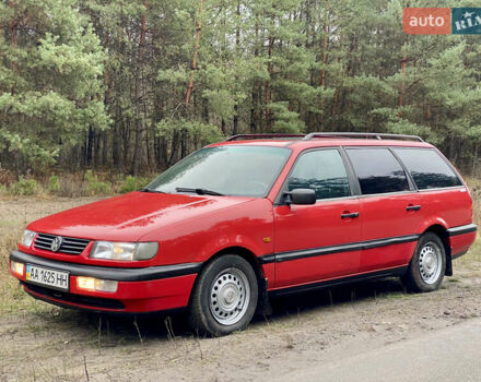 Червоний Фольксваген Пассат, об'ємом двигуна 1.78 л та пробігом 420 тис. км за 3450 $, фото 1 на Automoto.ua