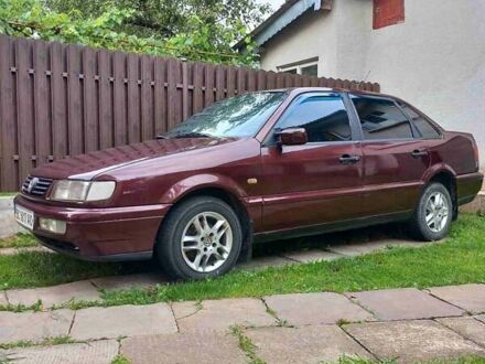 Фольксваген Пассат 1995 в Стрые на Automoto.ua Красный Фольксваген Пассат, объемом двигателя 1.78 л и пробегом 3 тыс. км за 2400 $, фото 1 на Automoto.ua