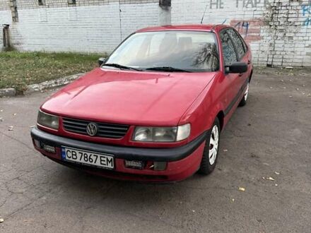 Фольксваген Пассат 1995 у Чернігові на Automoto.ua Червоний Фольксваген Пассат, об'ємом двигуна 0 л та пробігом 281 тис. км за 1600 $, фото 1 на Automoto.ua