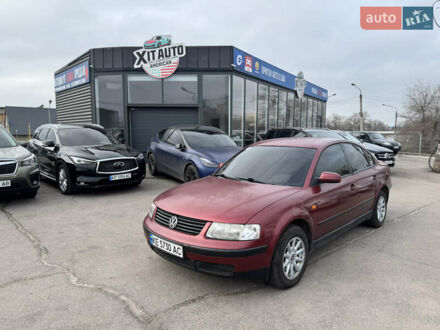 Красный Фольксваген Пассат, объемом двигателя 1.78 л и пробегом 315 тыс. км за 3000 $, фото 1 на Automoto.ua