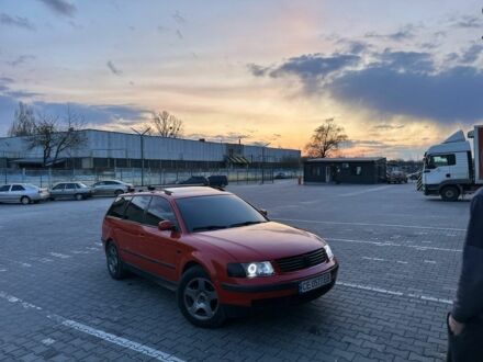 Фольксваген Пассат 1997 в Новоселица на Automoto.ua Красный Фольксваген Пассат, объемом двигателя 1.6 л и пробегом 380 тыс. км за 3700 $, фото 1 на Automoto.ua