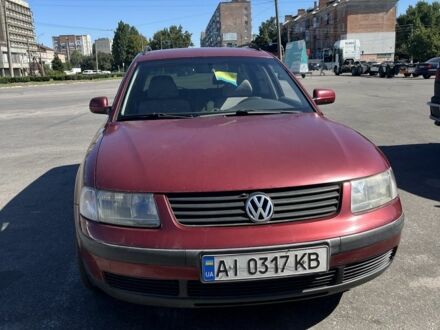 Красный Фольксваген Пассат, объемом двигателя 1.8 л и пробегом 3 тыс. км за 2800 $, фото 1 на Automoto.ua