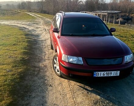 Красный Фольксваген Пассат, объемом двигателя 1.9 л и пробегом 470 тыс. км за 3900 $, фото 1 на Automoto.ua