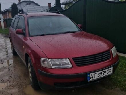 Фольксваген Пассат 1999 в Снятине на Automoto.ua Красный Фольксваген Пассат, объемом двигателя 1.9 л и пробегом 448 тыс. км за 3199 $, фото 1 на Automoto.ua