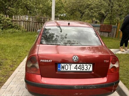 Фольксваген Пассат 2002 у Ирпене на Automoto.ua Червоний Фольксваген Пассат, об'ємом двигуна 1.9 л та пробігом 399 тис. км за 2400 $, фото 1 на Automoto.ua