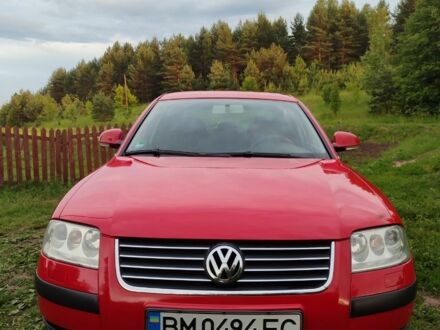 Красный Фольксваген Пассат, объемом двигателя 1.6 л и пробегом 225 тыс. км за 4300 $, фото 1 на Automoto.ua