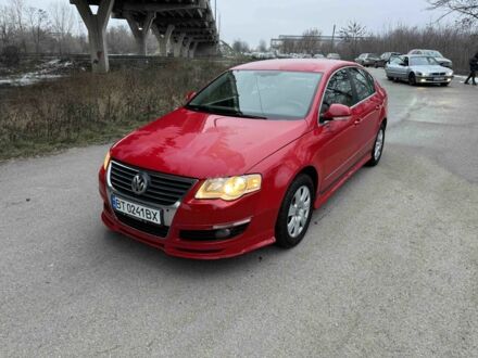 Червоний Фольксваген Пассат, об'ємом двигуна 2 л та пробігом 220 тис. км за 4500 $, фото 1 на Automoto.ua