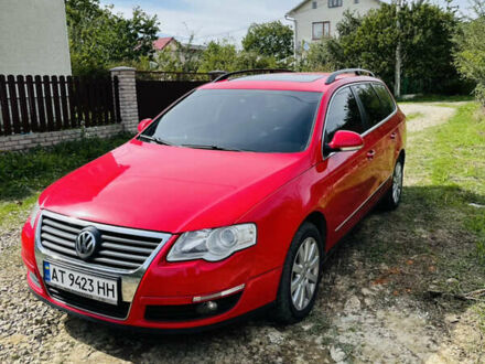 Красный Фольксваген Пассат, объемом двигателя 2 л и пробегом 255 тыс. км за 6100 $, фото 1 на Automoto.ua