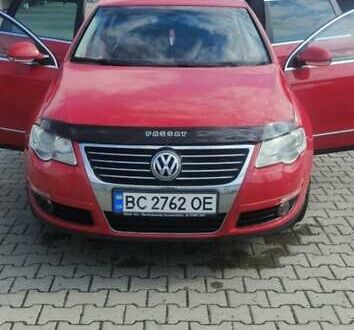 Красный Фольксваген Пассат, объемом двигателя 1.97 л и пробегом 250 тыс. км за 6800 $, фото 1 на Automoto.ua