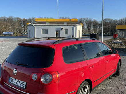 Фольксваген Пассат 2008 в Киверцы на Automoto.ua Красный Фольксваген Пассат, объемом двигателя 1.9 л и пробегом 360 тыс. км за 4700 $, фото 1 на Automoto.ua