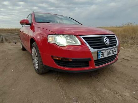 Червоний Фольксваген Пассат, об'ємом двигуна 1.4 л та пробігом 226 тис. км за 5500 $, фото 1 на Automoto.ua