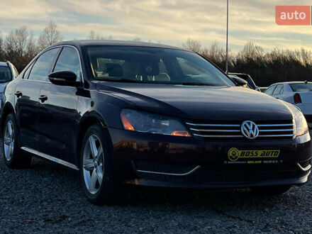 Червоний Фольксваген Пассат, об'ємом двигуна 2.5 л та пробігом 174 тис. км за 9800 $, фото 1 на Automoto.ua