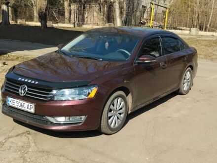 Фольксваген Пассат 2012 в Никополе на Automoto.ua Красный Фольксваген Пассат, объемом двигателя 2.5 л и пробегом 260 тыс. км за 9000 $, фото 1 на Automoto.ua