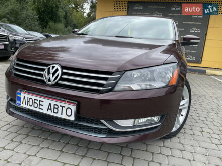 Красный Фольксваген Пассат, объемом двигателя 1.97 л и пробегом 254 тыс. км за 11000 $, фото 1 на Automoto.ua