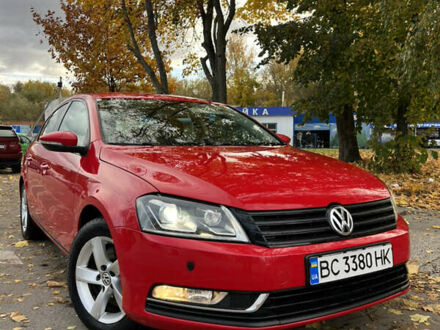 Фольксваген Пассат 2013 в Львове на Automoto.ua Красный Фольксваген Пассат, объемом двигателя 1.4 л и пробегом 268 тыс. км за 8200 $, фото 1 на Automoto.ua