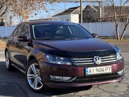 Красный Фольксваген Пассат, объемом двигателя 2 л и пробегом 242 тыс. км за 10500 $, фото 1 на Automoto.ua