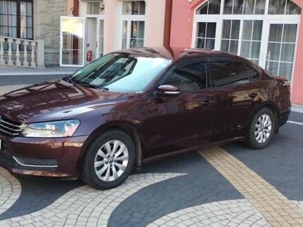 Красный Фольксваген Пассат, объемом двигателя 1.8 л и пробегом 153 тыс. км за 10700 $, фото 1 на Automoto.ua