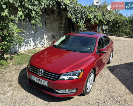 Фольксваген Пассат 2015 в Калуше на Automoto.ua Красный Фольксваген Пассат, объемом двигателя 1.97 л и пробегом 137 тыс. км за 14800 $, фото 1 на Automoto.ua