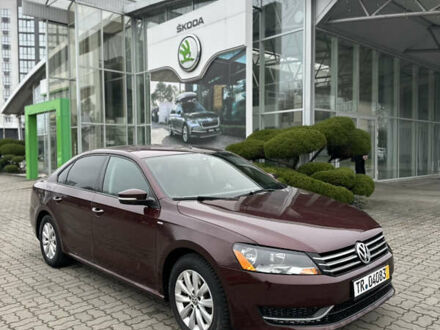 Красный Фольксваген Пассат, объемом двигателя 1.8 л и пробегом 192 тыс. км за 9900 $, фото 1 на Automoto.ua