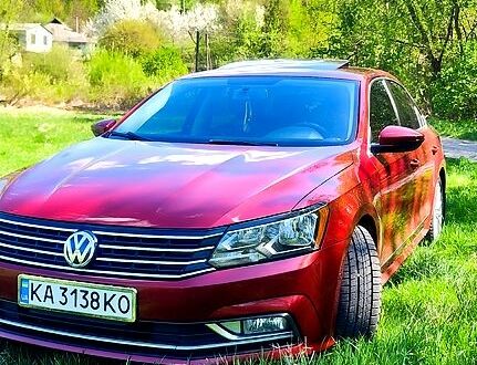 Фольксваген Пассат 2016 в Ставище на Automoto.ua Красный Фольксваген Пассат, объемом двигателя 1.8 л и пробегом 142 тыс. км за 11900 $, фото 1 на Automoto.ua