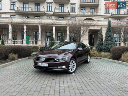 Червоний Фольксваген Пассат, об'ємом двигуна 1.97 л та пробігом 195 тис. км за 17500 $, фото 1 на Automoto.ua