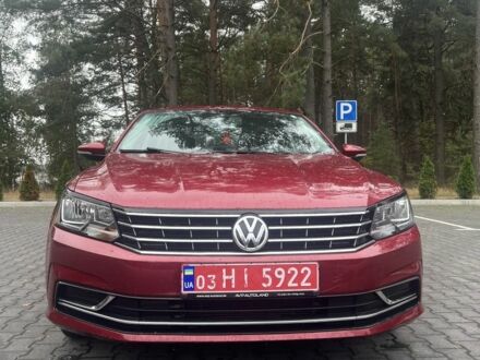 Фольксваген Пассат 2016 в Луцке на Automoto.ua Красный Фольксваген Пассат, объемом двигателя 1.8 л и пробегом 107 тыс. км за 12700 $, фото 1 на Automoto.ua