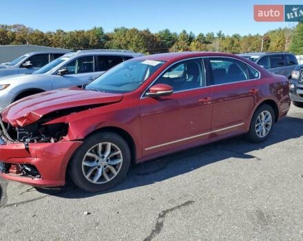 Фольксваген Пассат 2016 в Киеве на Automoto.ua Красный Фольксваген Пассат, объемом двигателя 1.8 л и пробегом 210 тыс. км за 2366 $, фото 1 на Automoto.ua