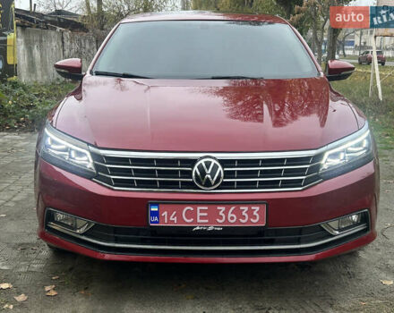Красный Фольксваген Пассат, объемом двигателя 2 л и пробегом 39 тыс. км за 16000 $, фото 1 на Automoto.ua
