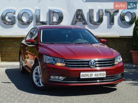 Красный Фольксваген Пассат, объемом двигателя 2 л и пробегом 170 тыс. км за 12900 $, фото 1 на Automoto.ua