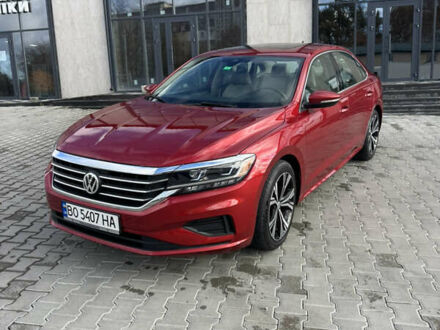 Красный Фольксваген Пассат, объемом двигателя 1.98 л и пробегом 70 тыс. км за 22800 $, фото 1 на Automoto.ua