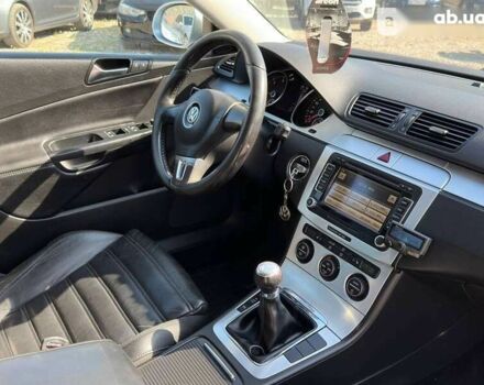 Фольксваген Пассат, объемом двигателя 2 л и пробегом 293 тыс. км за 7400 $, фото 9 на Automoto.ua