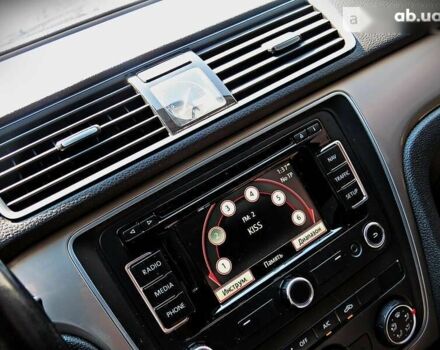 Фольксваген Пассат, объемом двигателя 2.5 л и пробегом 330 тыс. км за 10800 $, фото 9 на Automoto.ua