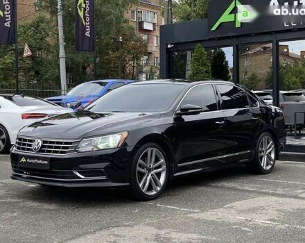 Фольксваген Пассат, объемом двигателя 1.8 л и пробегом 150 тыс. км за 14300 $, фото 4 на Automoto.ua