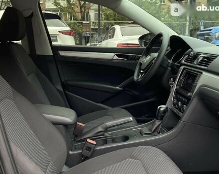 Фольксваген Пассат, объемом двигателя 1.8 л и пробегом 150 тыс. км за 14300 $, фото 24 на Automoto.ua