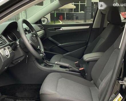 Фольксваген Пассат, объемом двигателя 1.8 л и пробегом 150 тыс. км за 14300 $, фото 17 на Automoto.ua