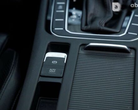 Фольксваген Пассат, объемом двигателя 1.6 л и пробегом 199 тыс. км за 18900 $, фото 18 на Automoto.ua